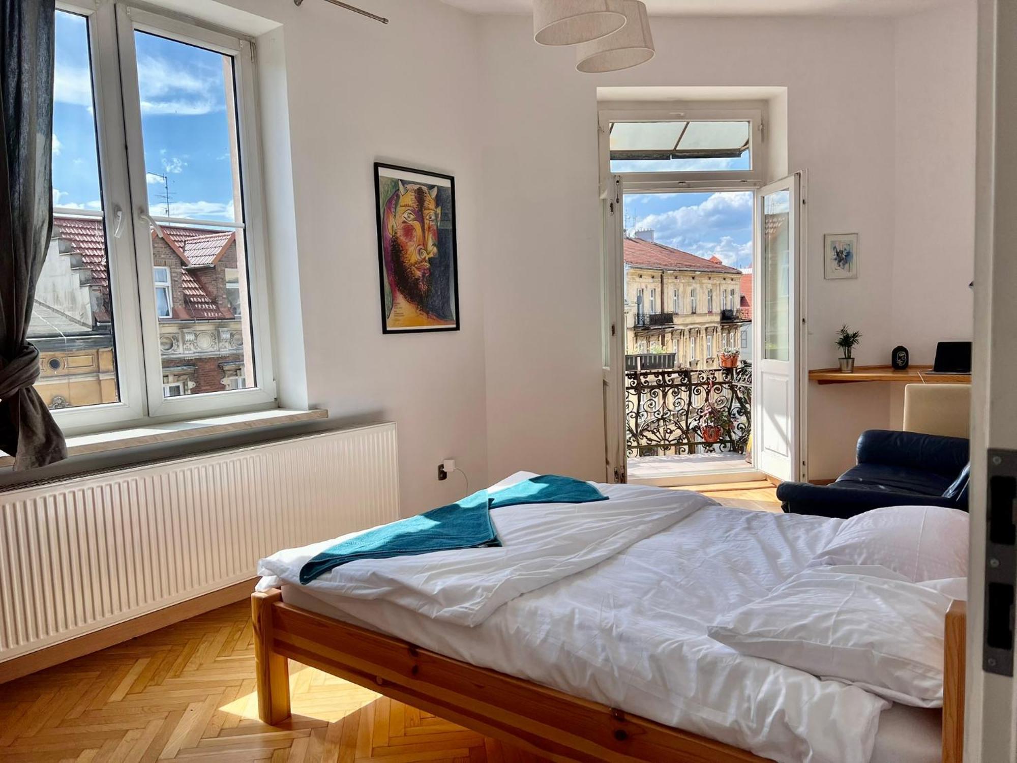 Bohemian In Center Of Kazimierz District *